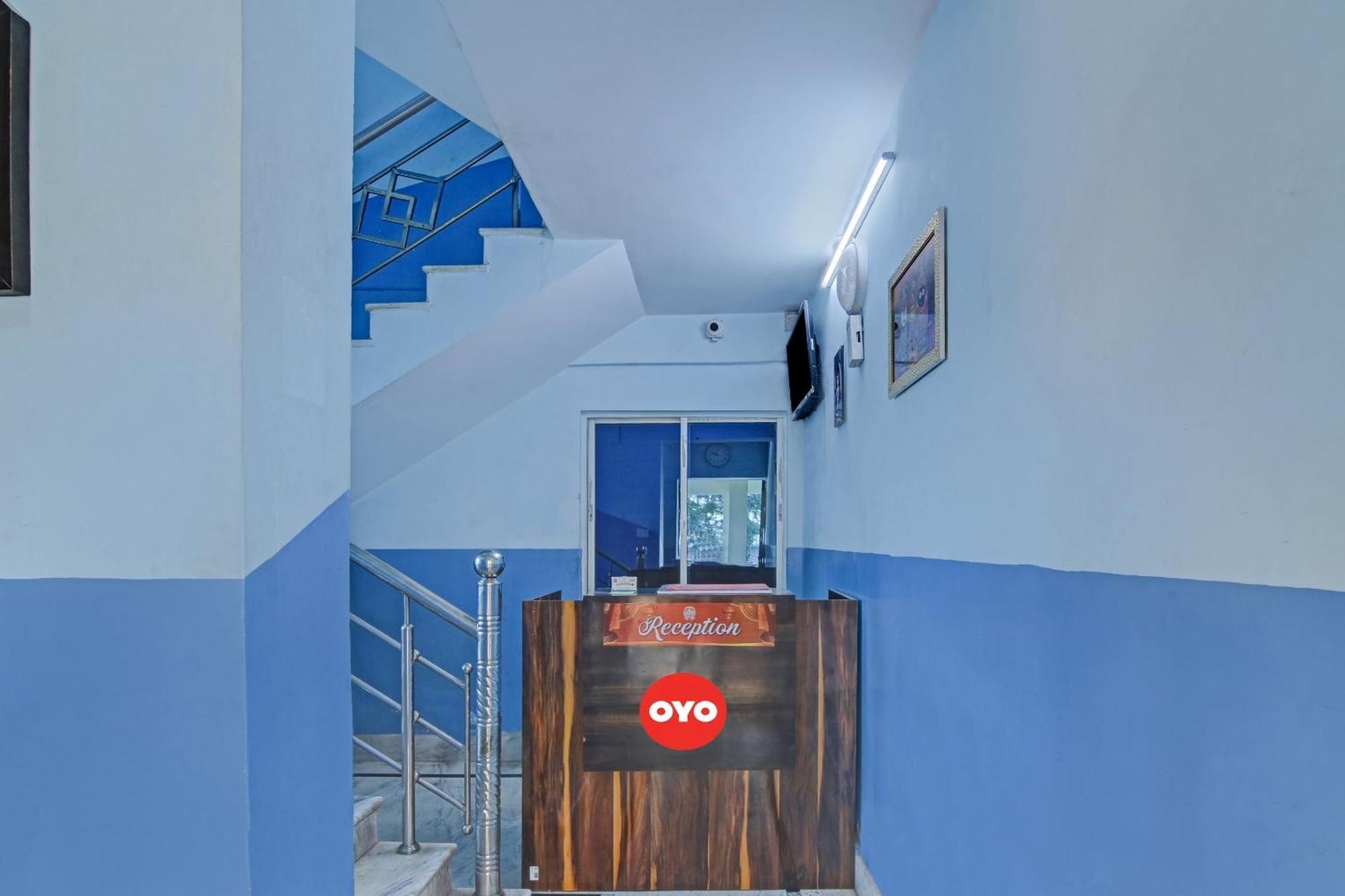 Hotel O Royal Residency Калькутта Экстерьер фото
